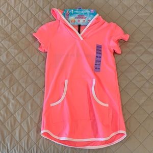 ⭐️ Donated 1/24 Girls Free Country swim cover up with hood, pinkSZ XS-5/6